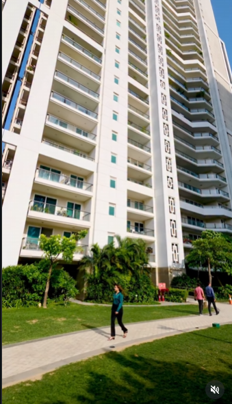 Welcome to DLF The Crest
